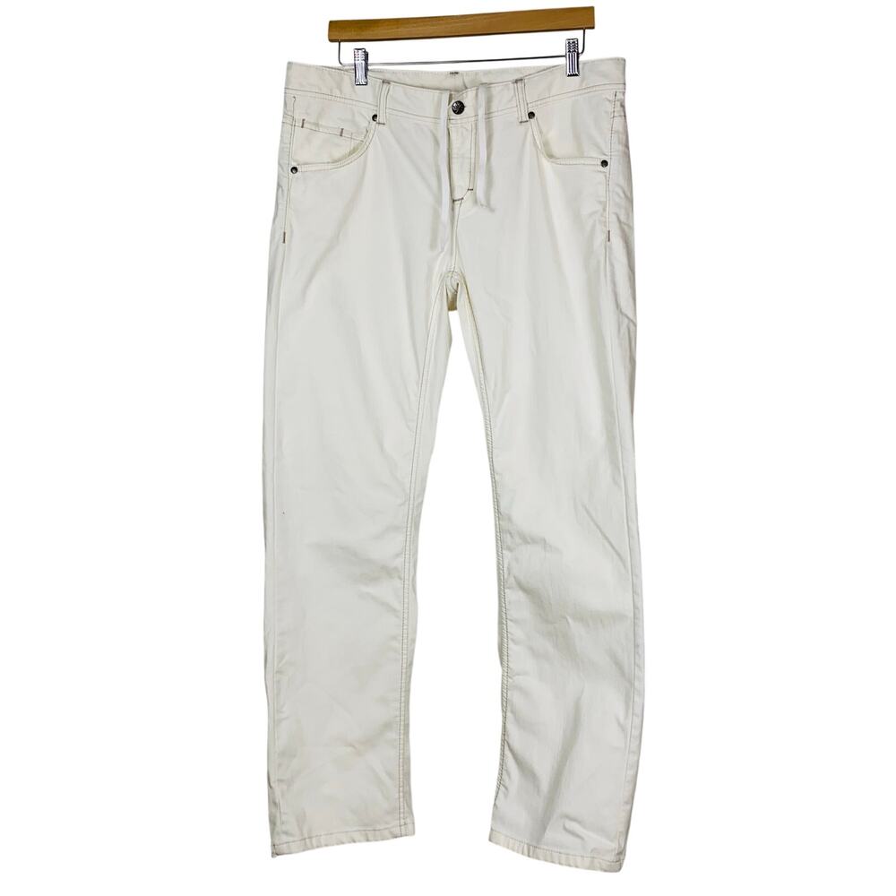 Athleta Frontier White Jeans 16 Clean Minimal